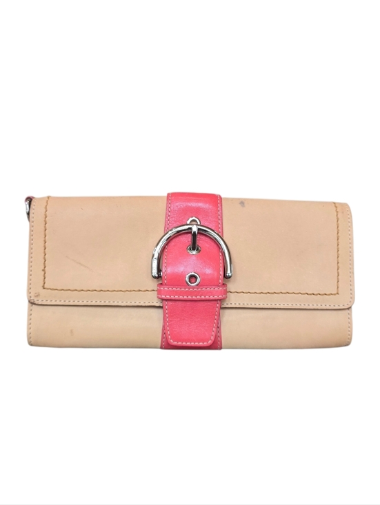 Coach Handbags - Coach Soho Buckle Vachetta Leather Vintage Clutch Wallet Wristlet
